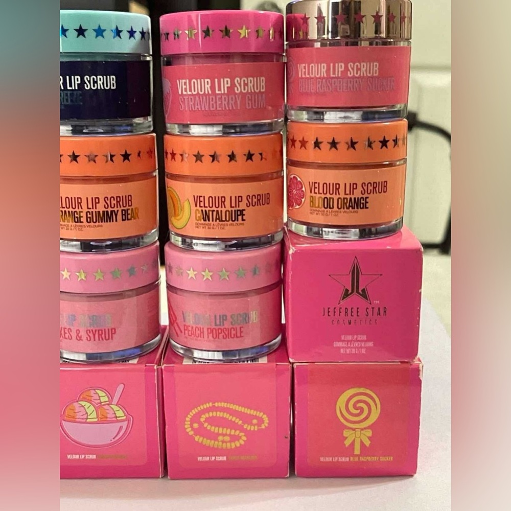Jeffree Star Limited Edition Velour Lip Scrub Collection- For 1 - Picture 3 of 11